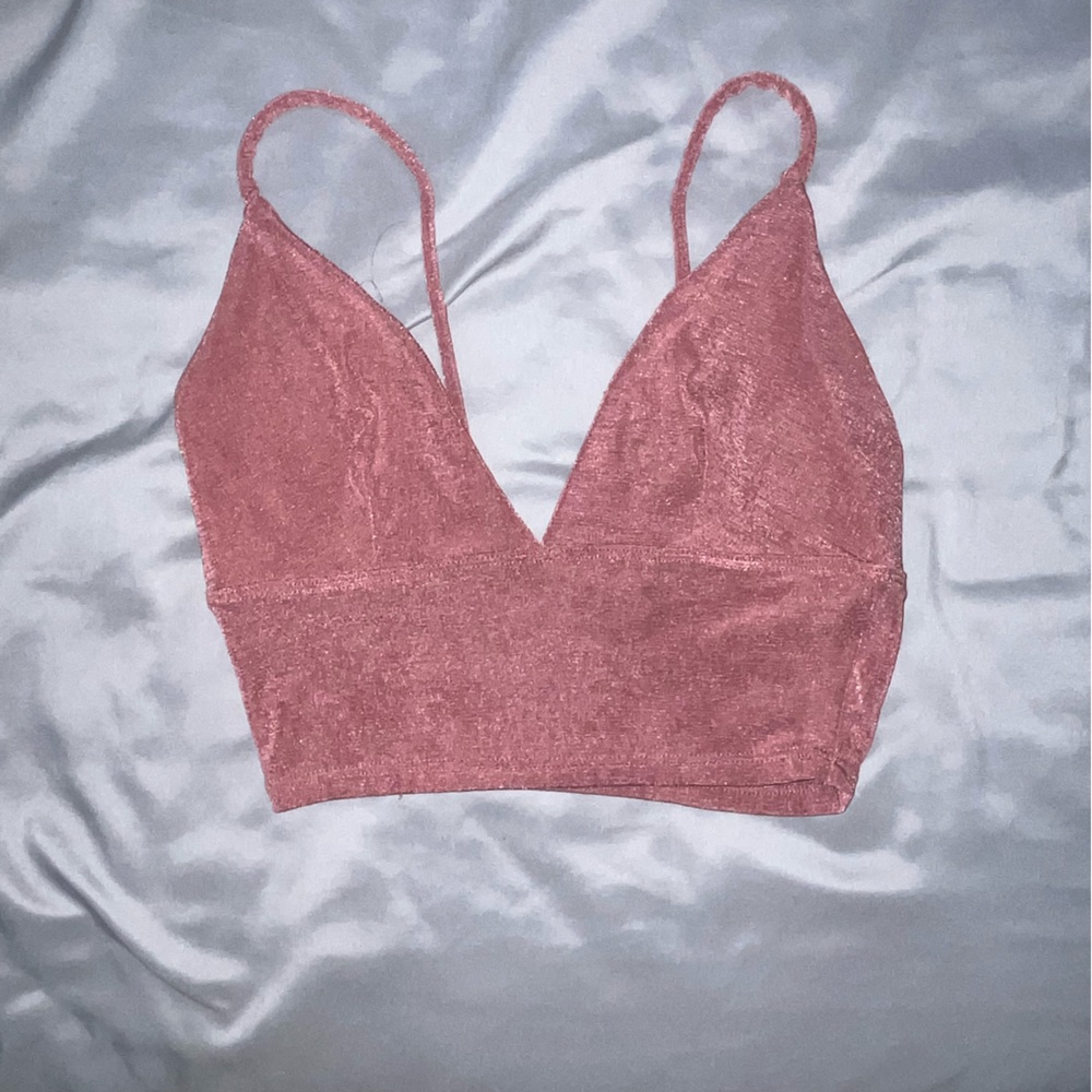 UO going out top